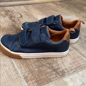 Toddler boy size 10 old navy